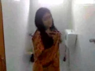Indiai bhabhi fürdőkád és következő dolog jobb után trágár film -val adolescent - szex videókat - megnéz indiai sedusive trágár film vide� - letöltés se