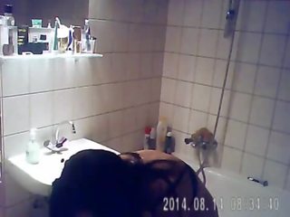 Betrapt nicht hebben een bad op verborgen camera - ispywithmyhiddencam.com